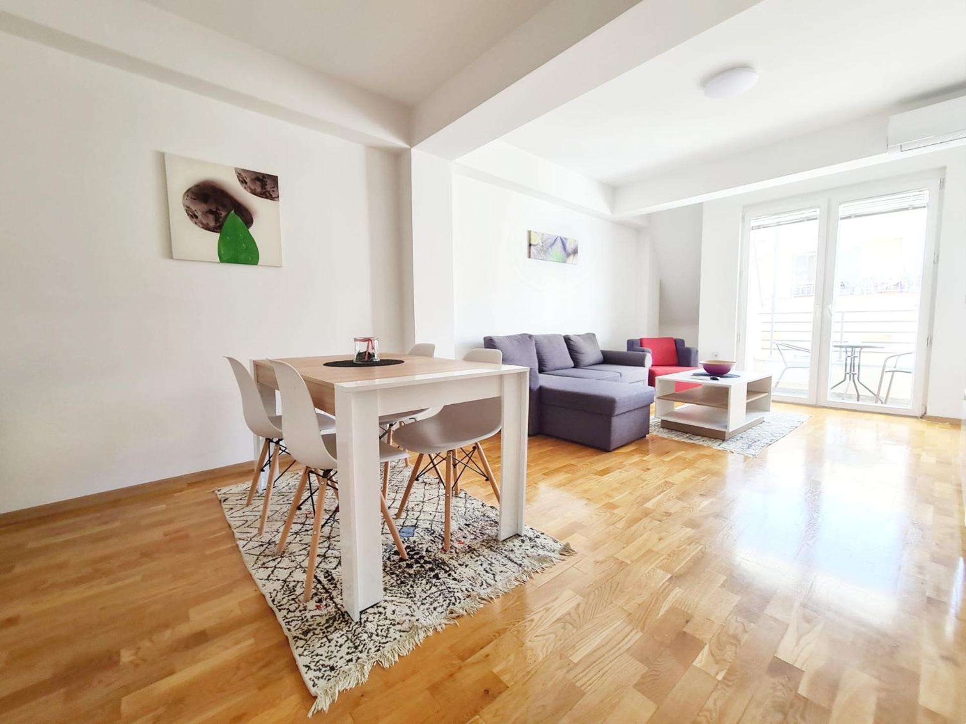 Urban Hostel & Apartments سكوبجي المظهر الخارجي الصورة