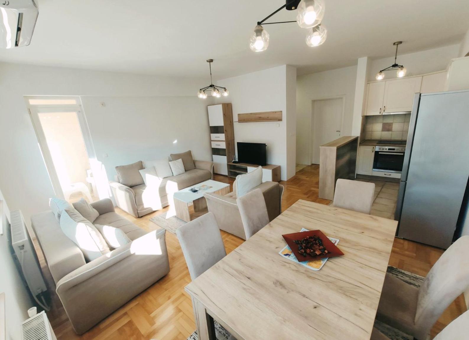 Urban Hostel & Apartments سكوبجي الغرفة الصورة