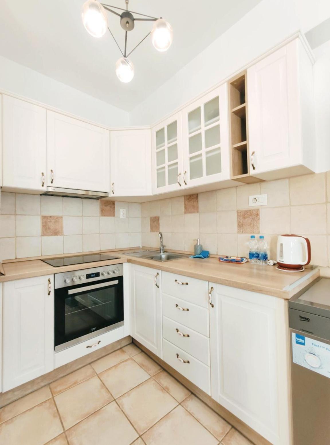Urban Hostel & Apartments سكوبجي الغرفة الصورة