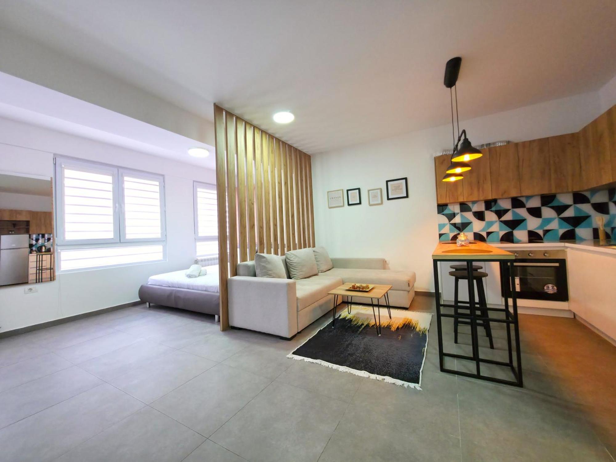 Urban Hostel & Apartments سكوبجي المظهر الخارجي الصورة