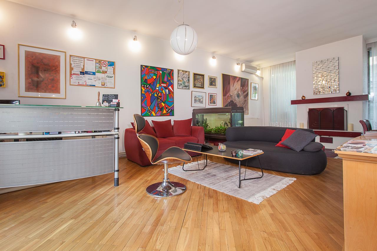 Urban Hostel & Apartments سكوبجي المظهر الخارجي الصورة