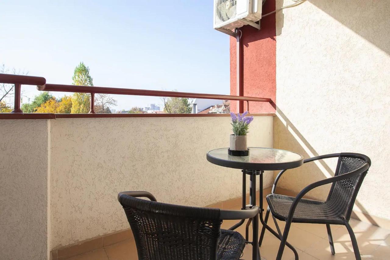 Urban Hostel & Apartments سكوبجي المظهر الخارجي الصورة